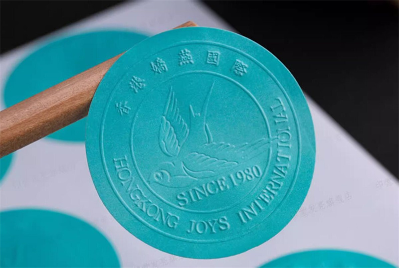Maßgefertigte 3D-geprägte Gold – Personalised Candle Label Bewertung und Preis